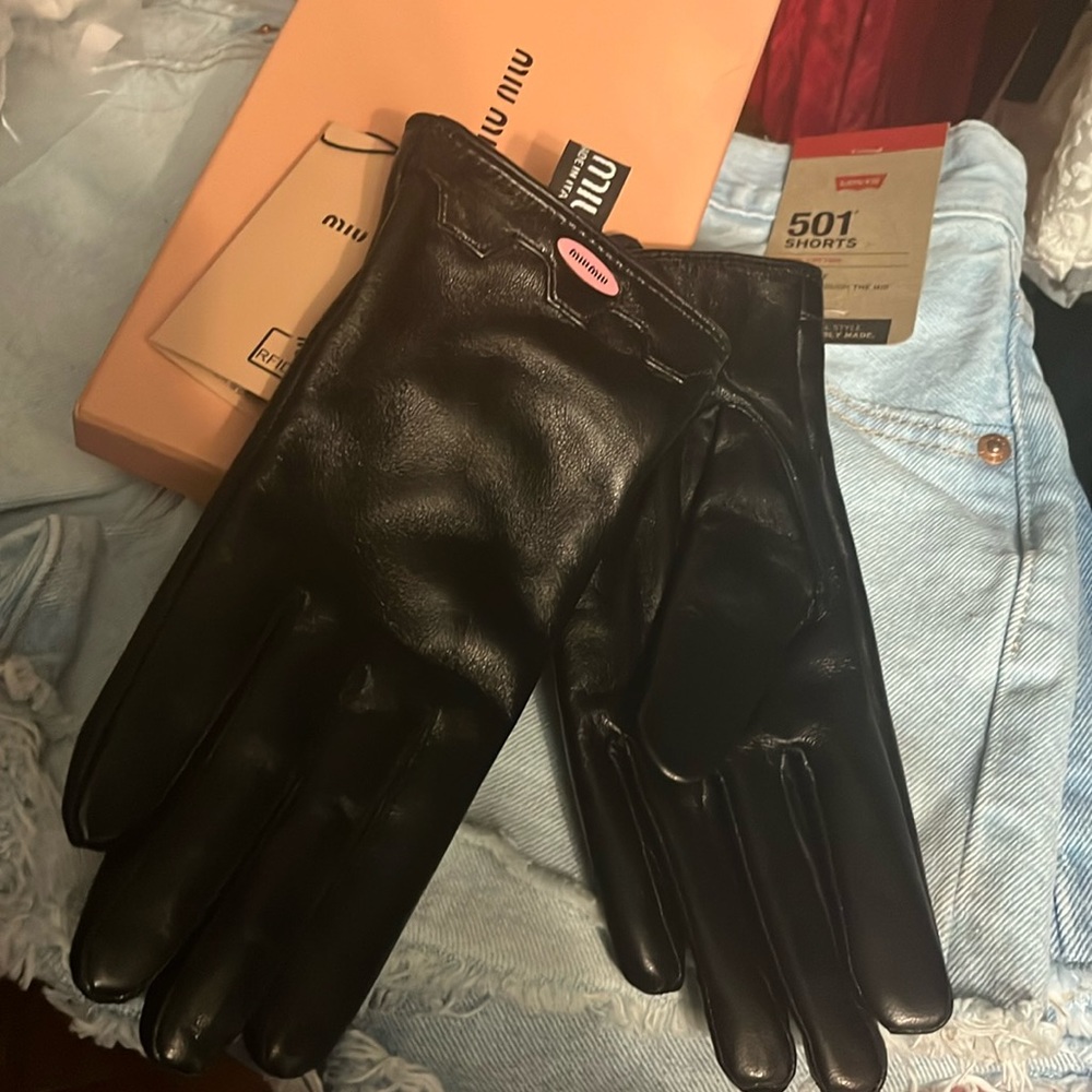 Beautiful leather gloves Lambskin leather size 7